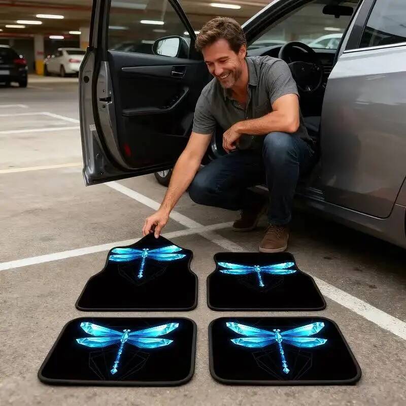 4 قطع من دواسات السيارة السودا - مراجعة Universal Tech Accessories وسعره