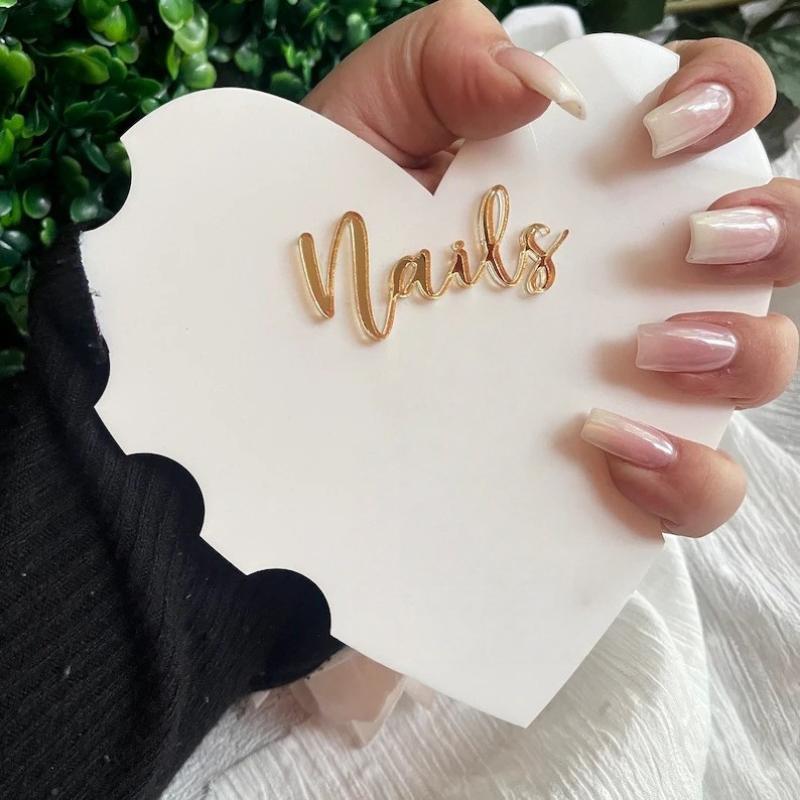 لوحة عرض فن الأظافر، قرص سيلفي - مراجعة Tech Accessories Photo وسعره