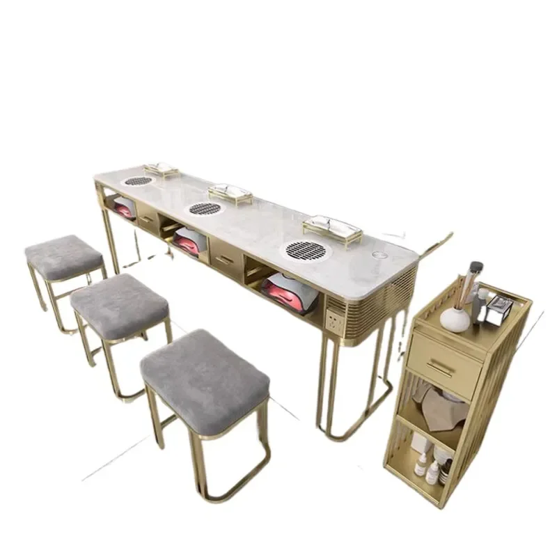 طاولة أظافر أوروبية بتصميم كاو - مراجعة Tech Accessories Designer وسعره